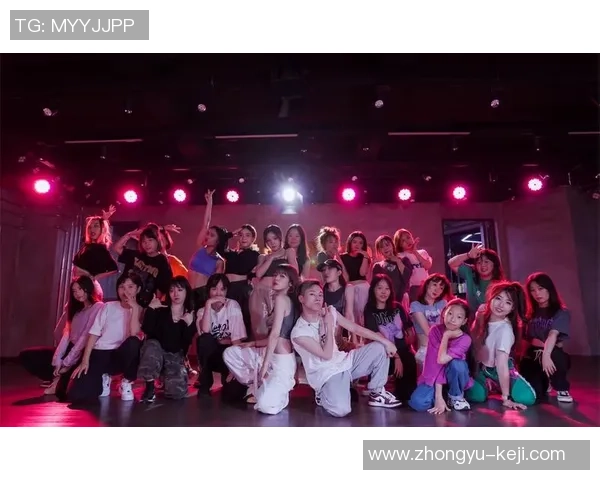 成都街舞队中路突破的成功与不足分析与反思